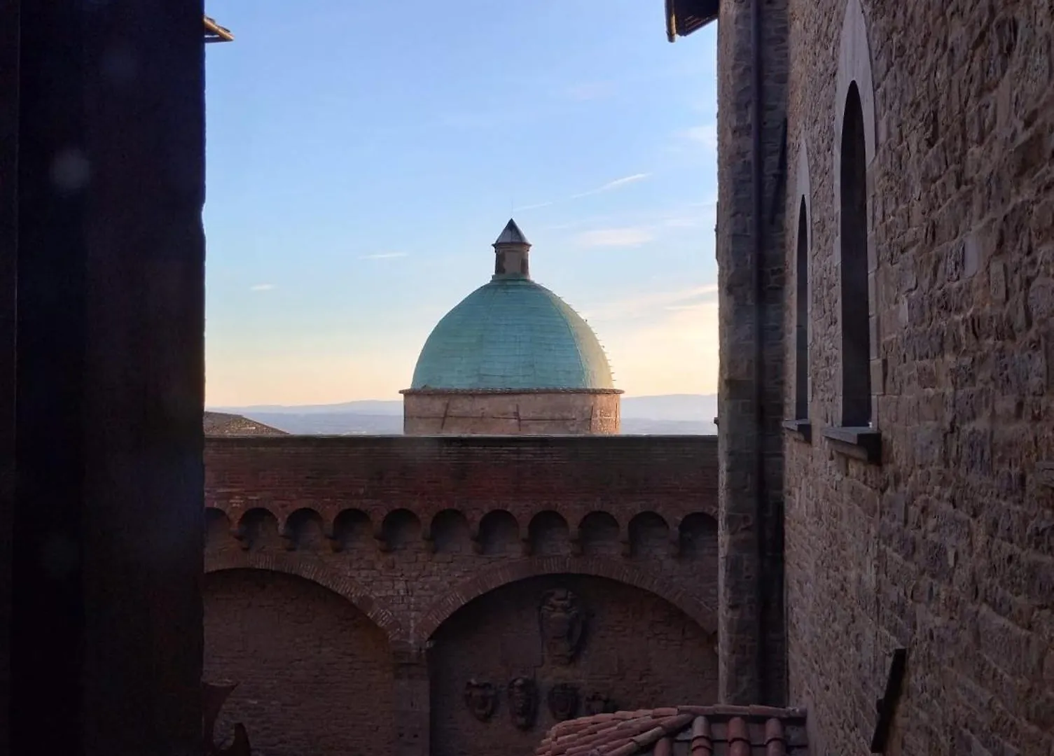 דירות Cortona Skyline Retreat